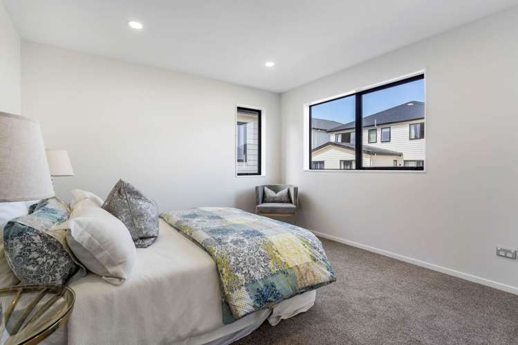 61 Bushfield Drive Flat Bush_20