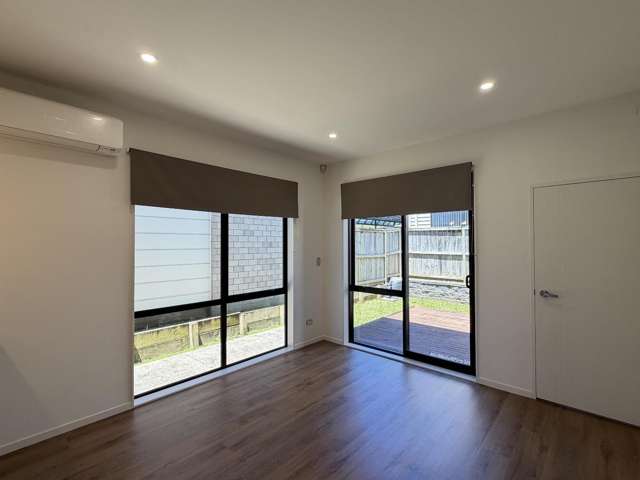 21 Eros Road 10673_4