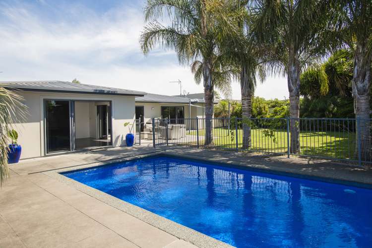 103 Potae Avenue Lytton West_24