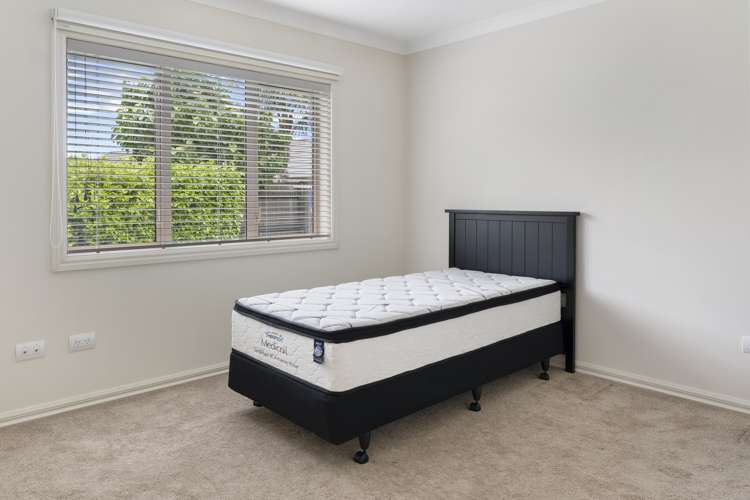 1 Lassen Place Stoke_12