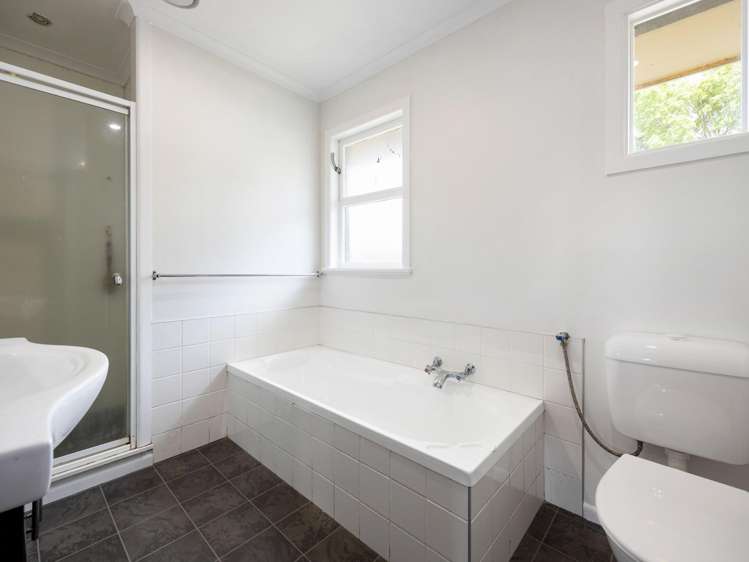 173 Tramway Road Enderley_11