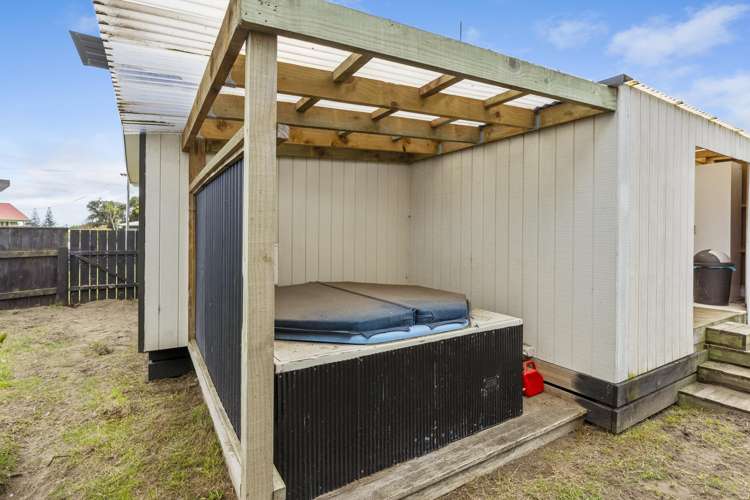 27 Ruanui Street Himatangi Beach_12
