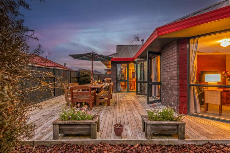 35 Jefferson Crescent Milson_17