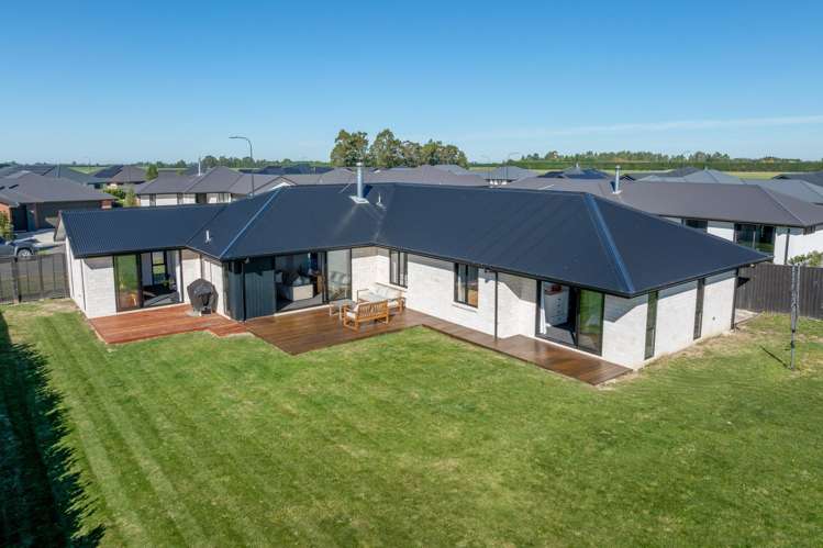 6 Westmorland Avenue Darfield_23