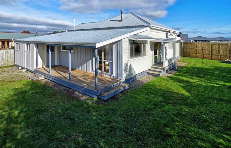 4 George Street Solway_19