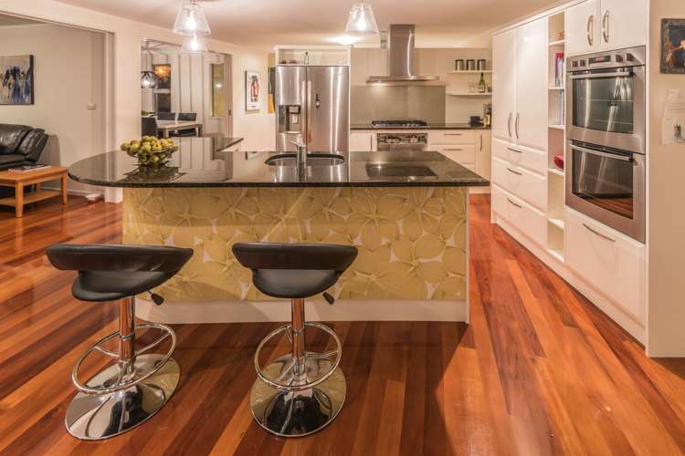 8 Montgomery Crescent Cockle Bay_21