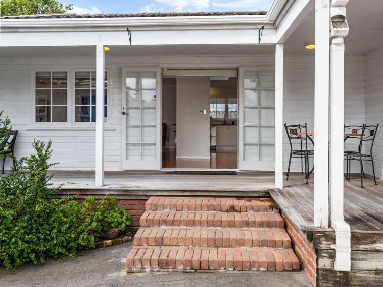 9 Third View Avenue Beachlands_25