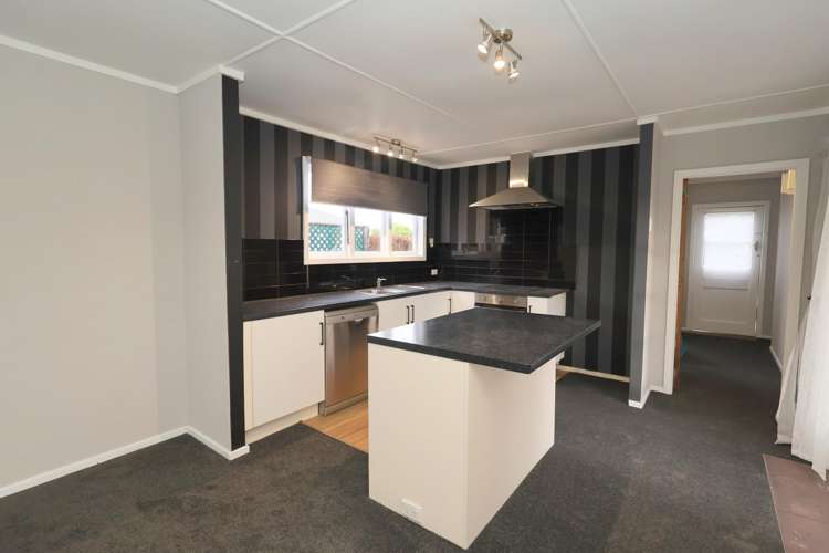 145 John Place Heidelberg_6