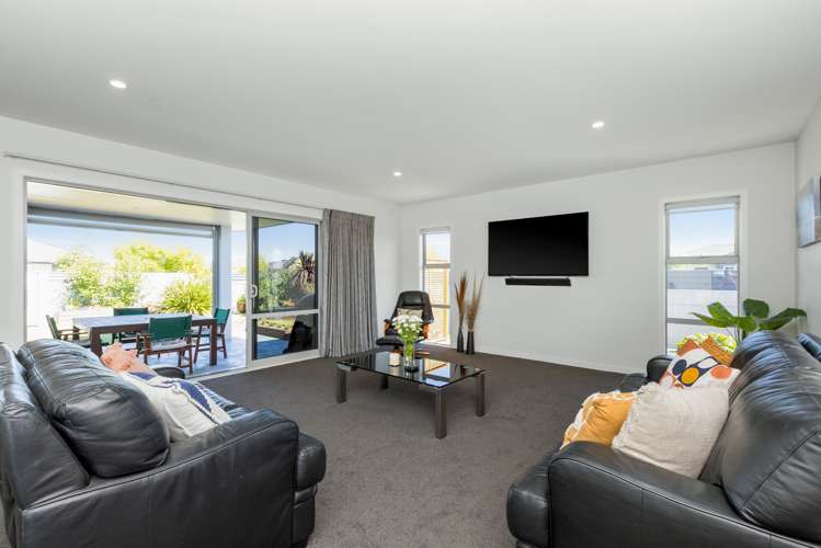 1 Benmore Place Poraiti_6