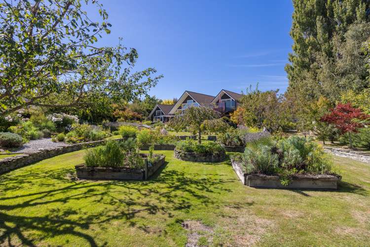 270 Beacon Point Road Wanaka_22