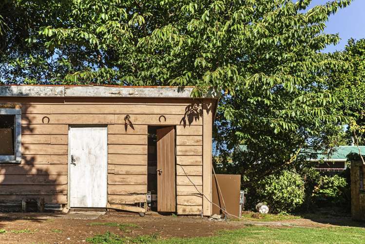 6 Rangi Street Mokau_20