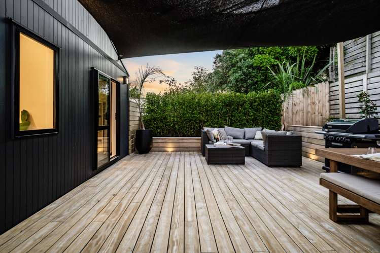 1/16 Penton Road Stanmore Bay_8