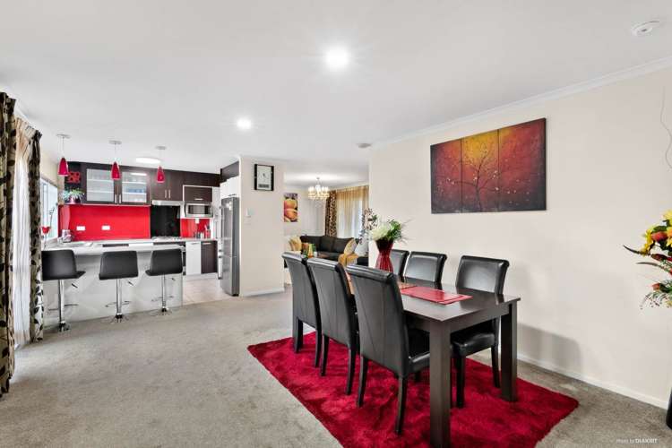 1 Watersfield Place Flat Bush_9