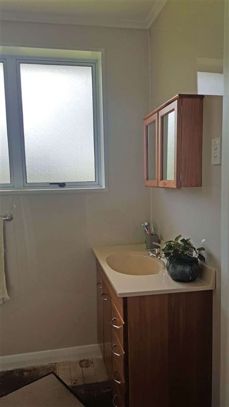 16 Waihou Road Te Aroha_7