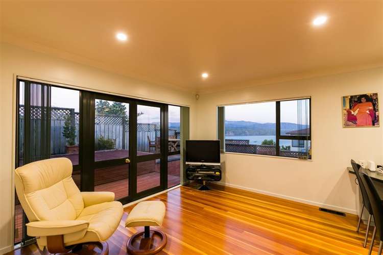 9 Bury Grove Strathmore Park_7