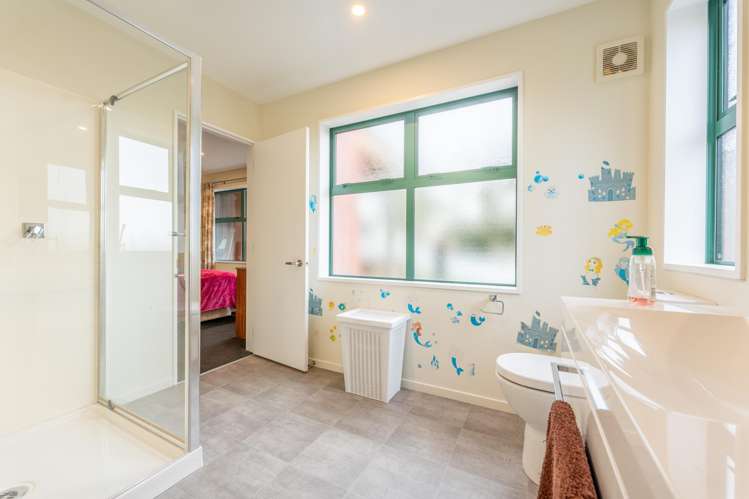 20 Khan Street Pleasant Point_13