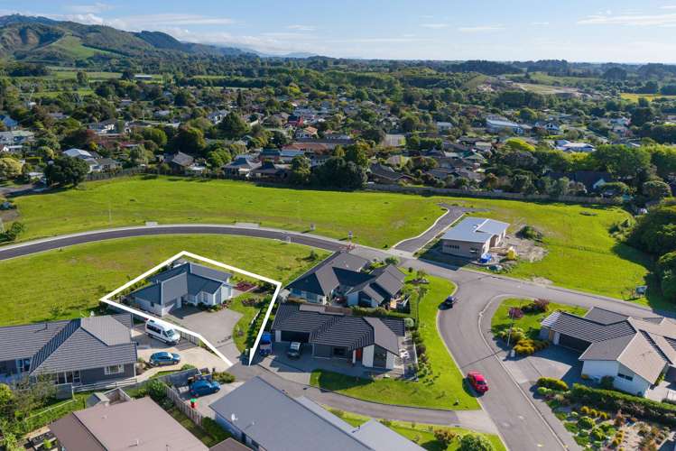 6 Albizia Grove Waikanae_25