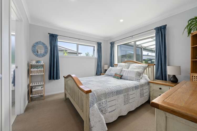 28 Probert Crescent Chartwell_8