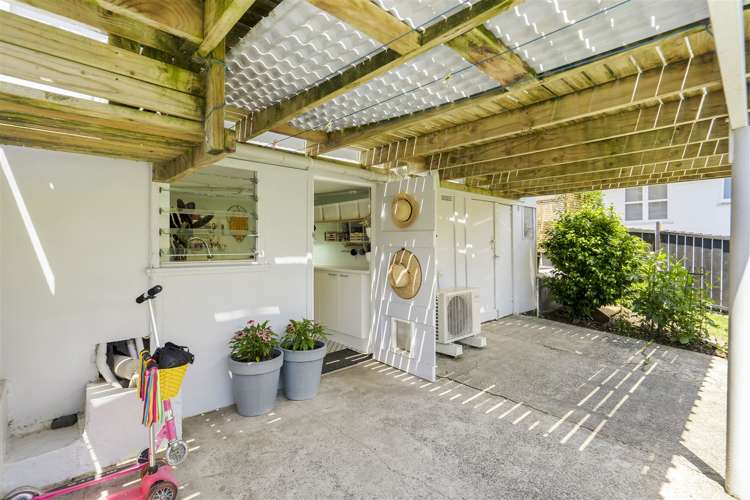 11a Sandspit Road Cockle Bay_24