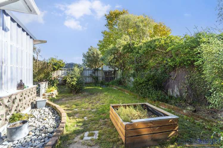 2/223 Queenspark Drive Parklands_18