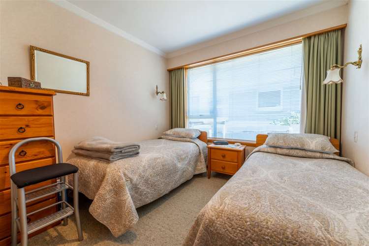 88 Pages Road Marchwiel_11