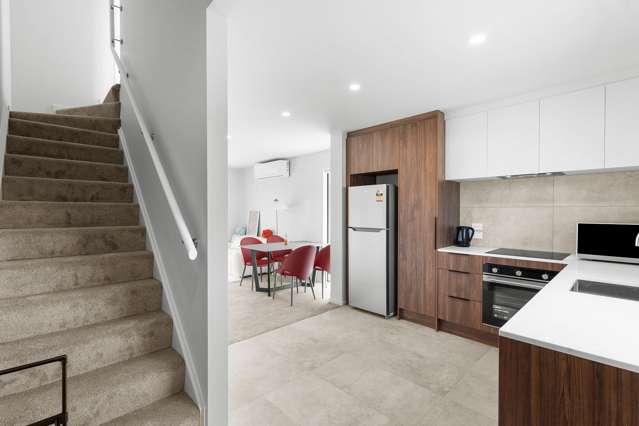 Modern 2BR Townhouse in Bishopdale