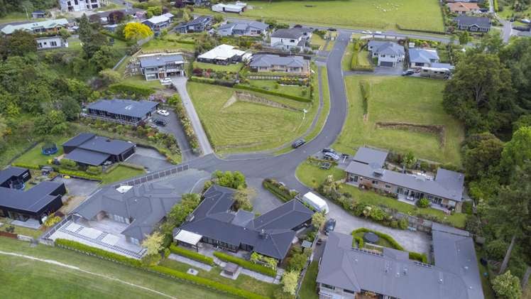 12 Stevenson Way Rangatira Park_10