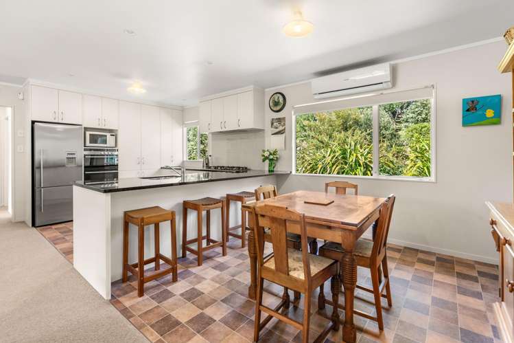 1250 Homewood Road Riversdale Beach_14