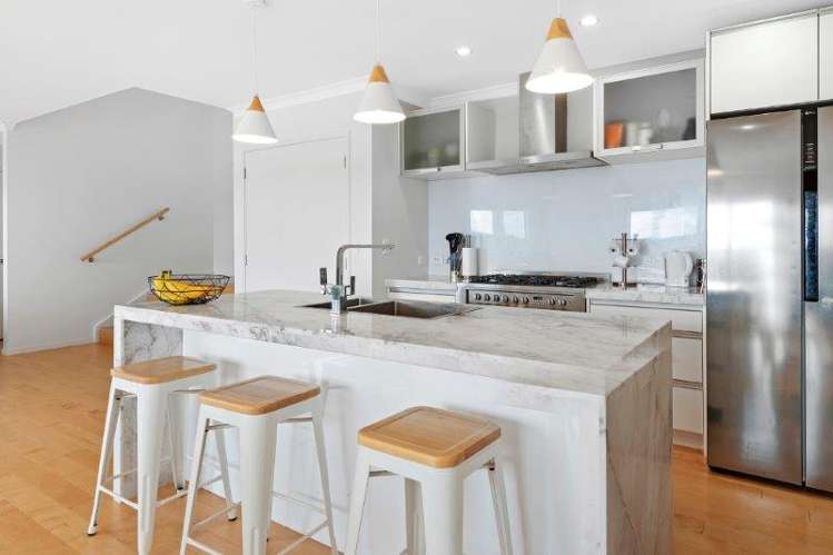 34 Pebble Beach Boulevard Kamo_16