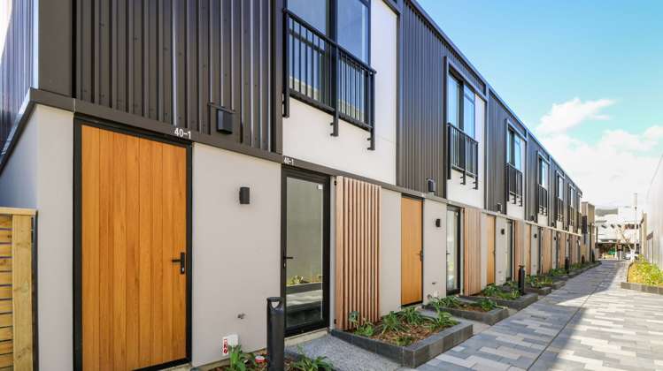 1A/40 Dudley Street_0