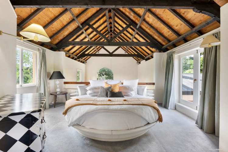 133 Ara-Kotinga Whitford_6