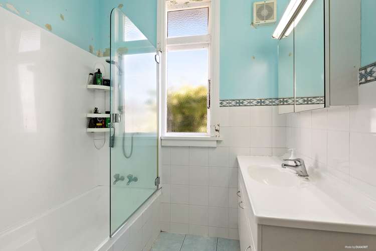 107 Park Road Miramar_11