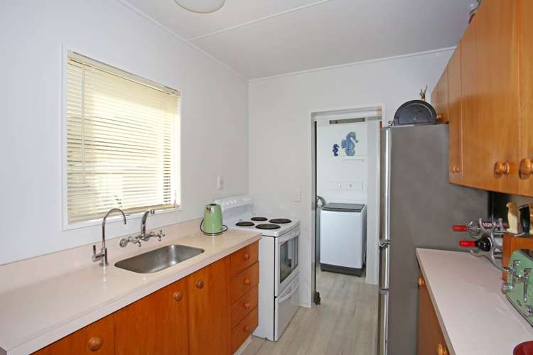 16 Westside Road Port Waikato_12