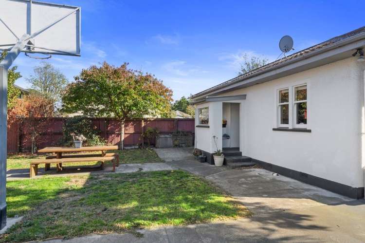6 Fairfield Avenue Addington_11