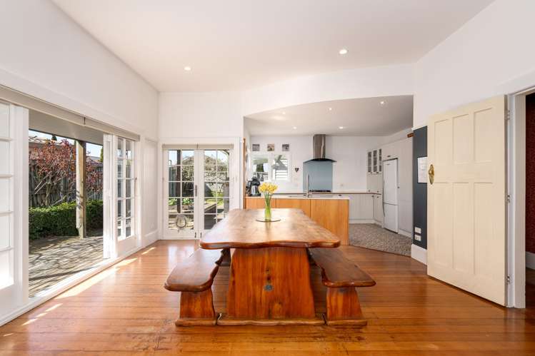 206 England Street Linwood_9