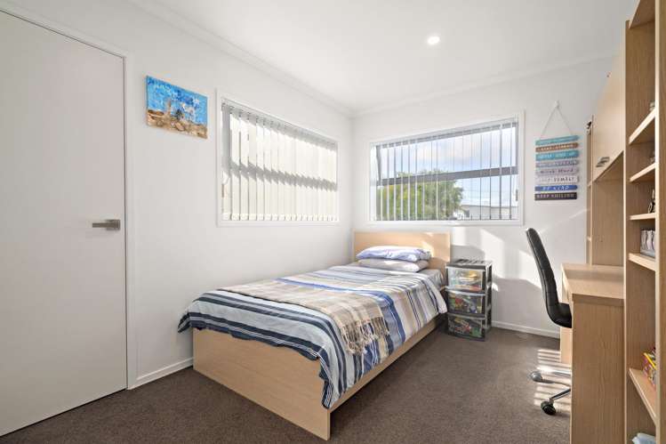 23 Karauria Lane Orewa_11
