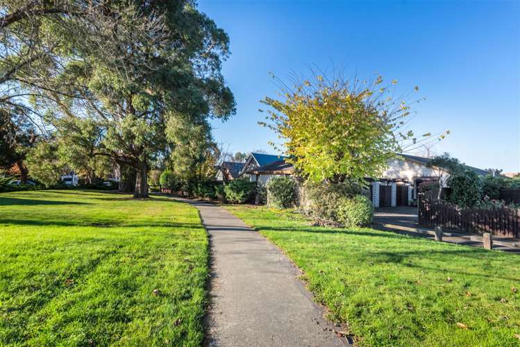 12 Godfrey Place Ilam_24