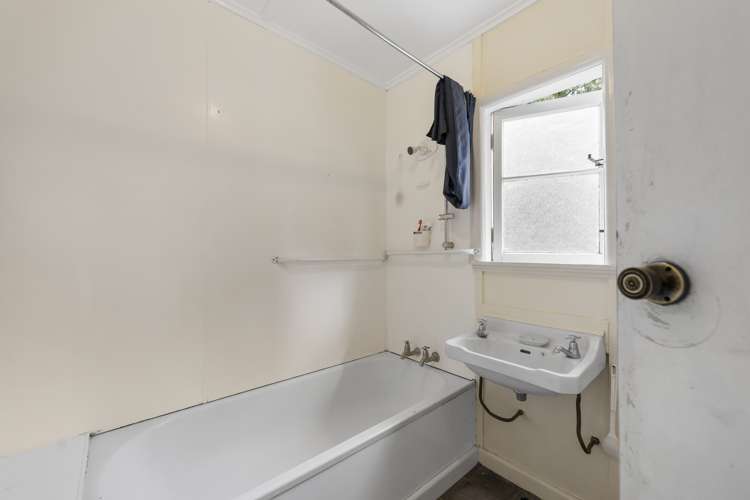 20 Carrington Crescent Tokoroa_13