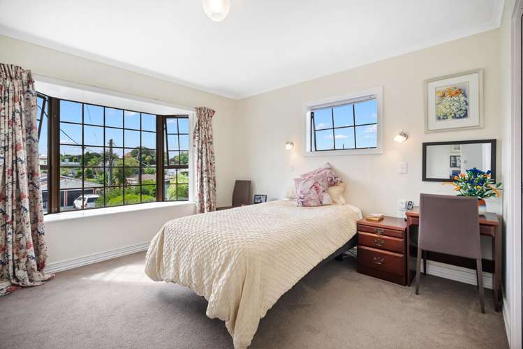 46 Carr Street Te Kamo_13