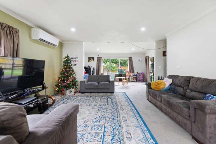 2 Bruce Pulman Drive Takanini_5