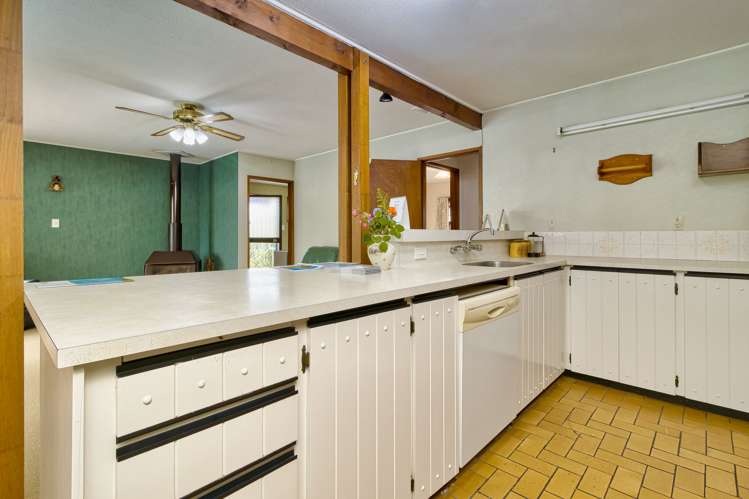 11 Deakin Place Clive_10