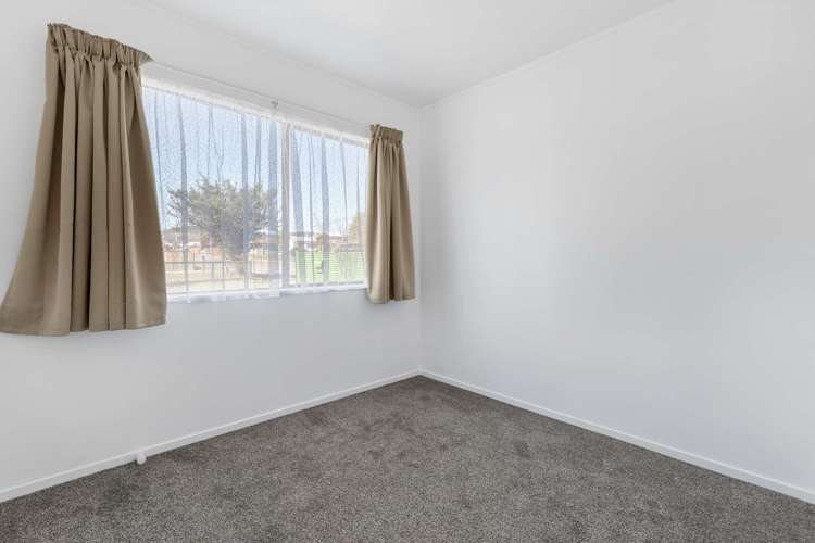 33 Sunrise Avenue Owhata_13