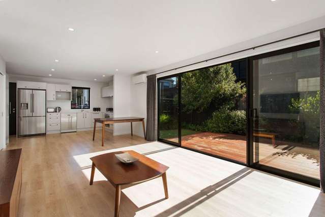 6/64 Brockworth Place Riccarton_4