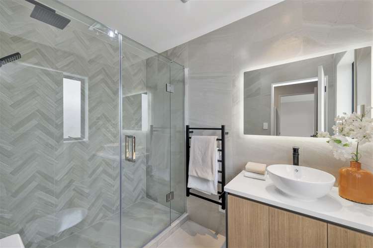 109 Valderama Drive Flat Bush_24