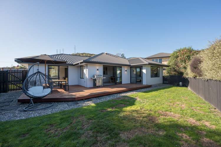 46 Ngawhatu Road Stoke_21