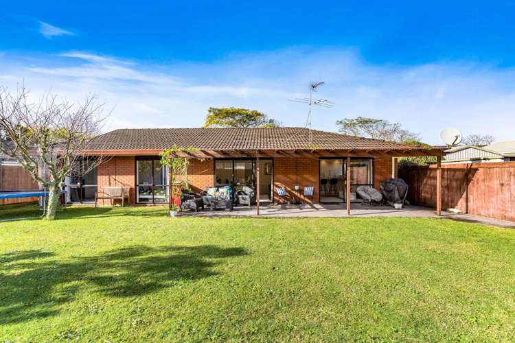 3 Evanda Crescent Conifer Grove_17