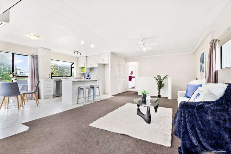 180 Edmonton Road Te Atatu South_8