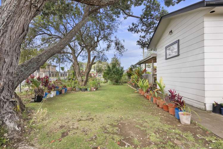 1/32 Tennessee Avenue Mangere East_25