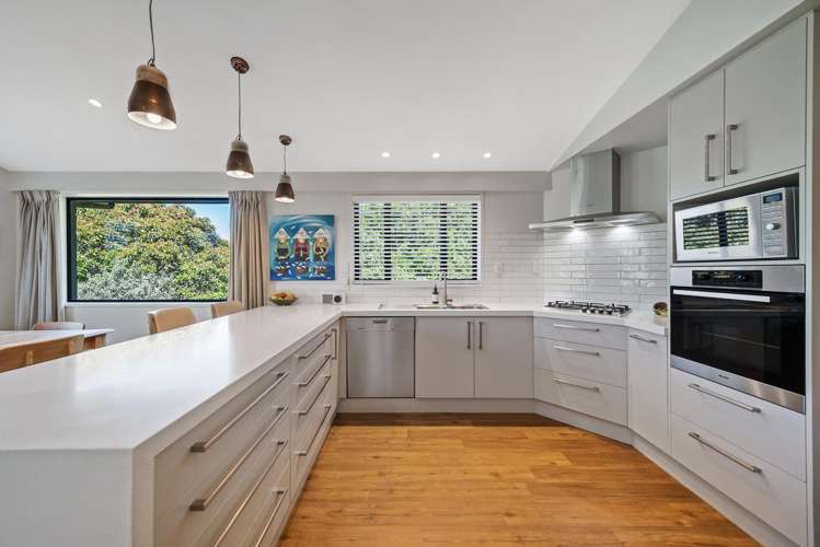 22C Yellowstone Crescent Burwood_8