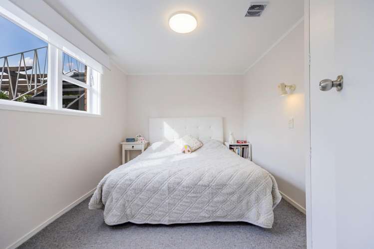 1/63 Fancourt Street Meadowbank_11